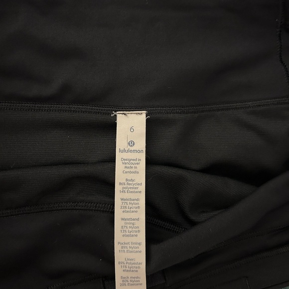 lululemon athletica Black and Teal Patterned Women's Athletic Shorts size 6 - Picture 9 of 12